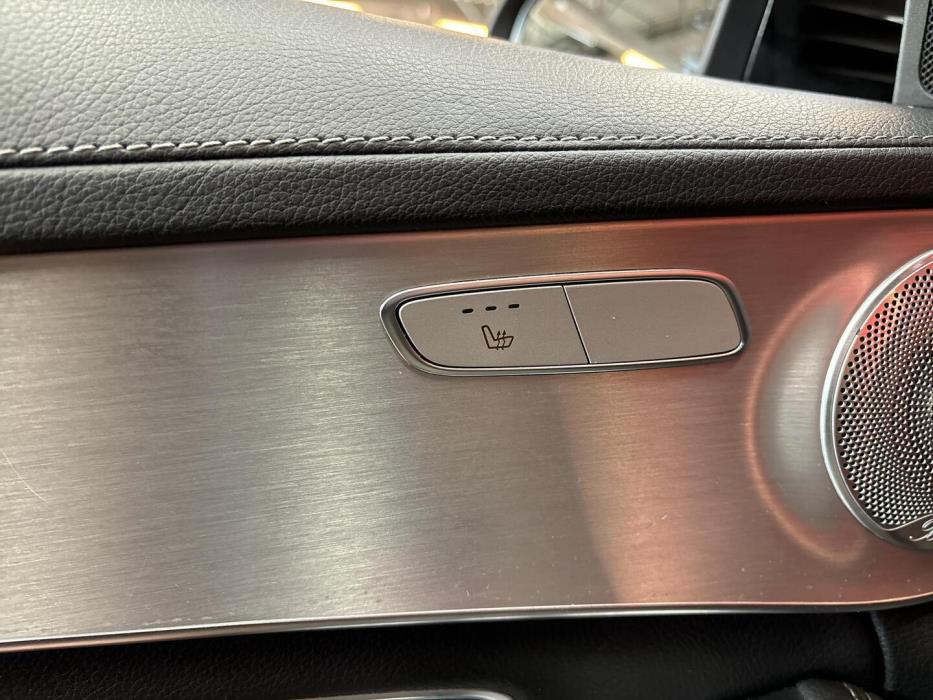 MERCEDES-BENZ C 2015