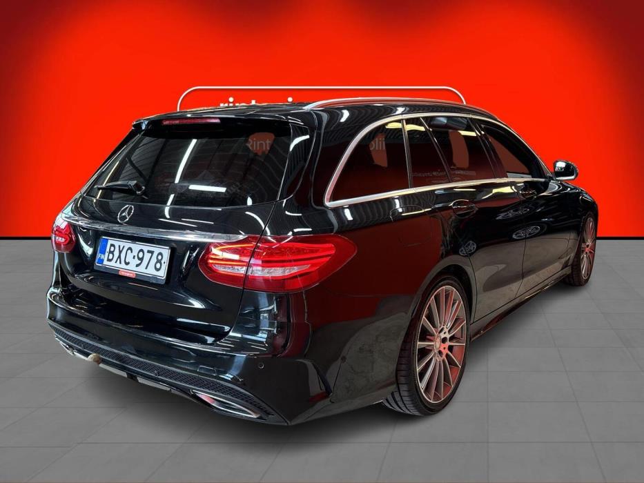 MERCEDES-BENZ C 2015