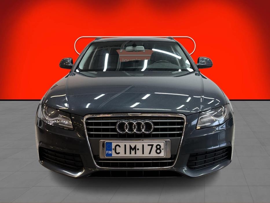 AUDI A4 2009