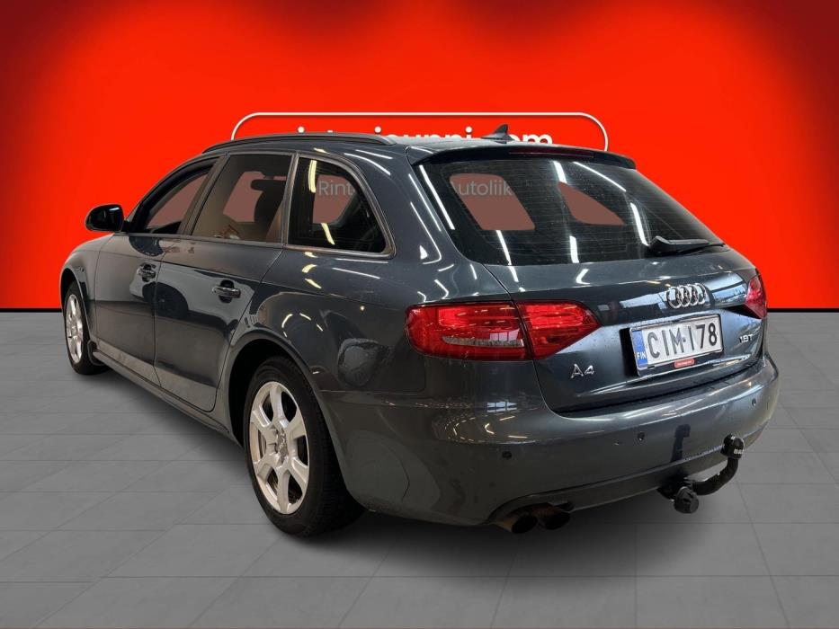 AUDI A4 2009