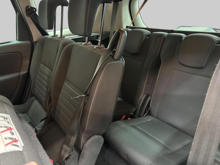 RENAULT Grand Scenic 2015