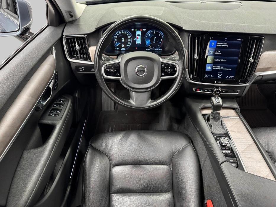 VOLVO V90 2017