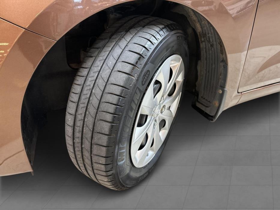 HYUNDAI i20 Hatchback 2018