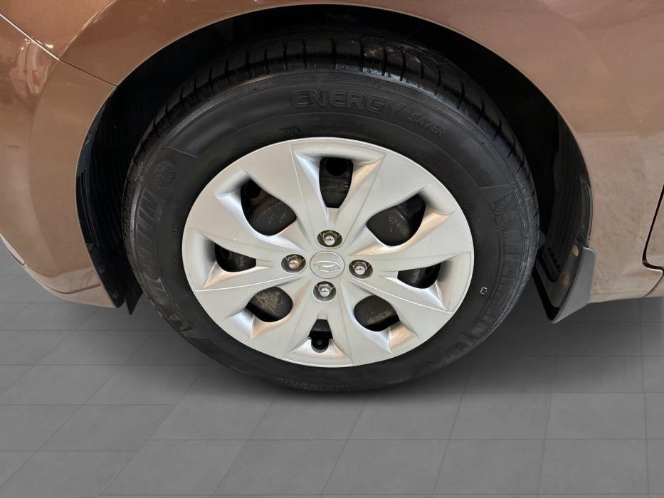 HYUNDAI i20 Hatchback 2018