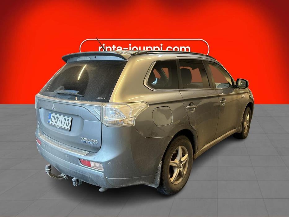 MITSUBISHI Outlander PHEV 2014