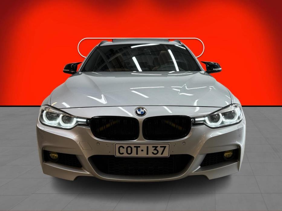 BMW 320 2016