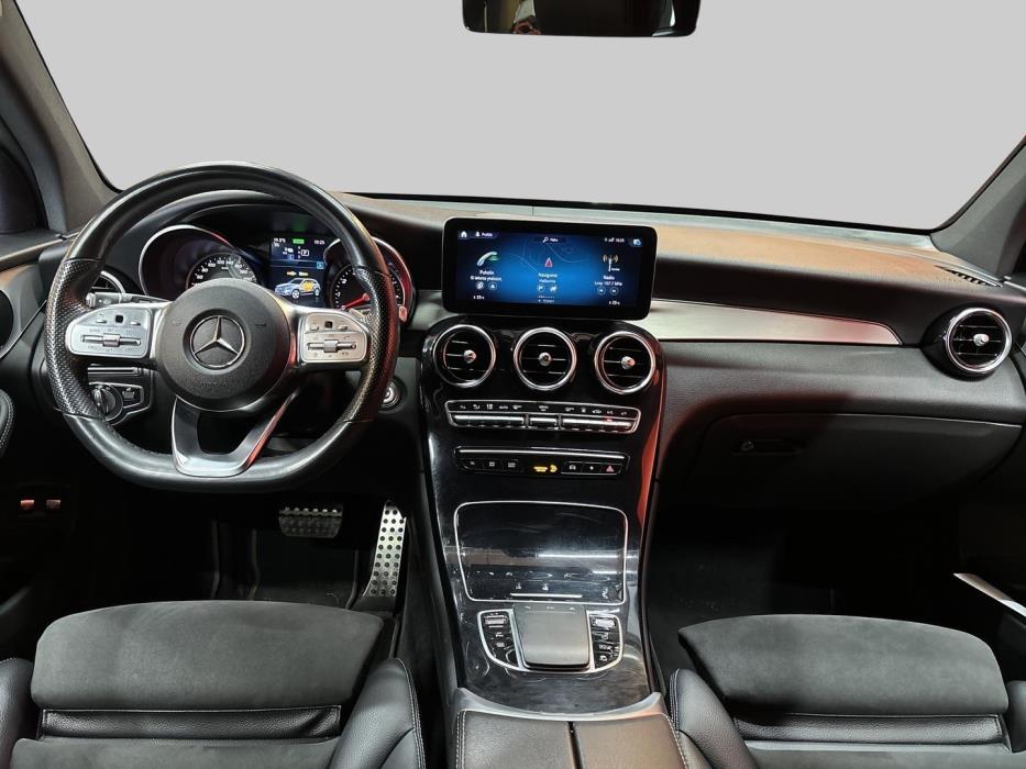 MERCEDES-BENZ GLC 2022