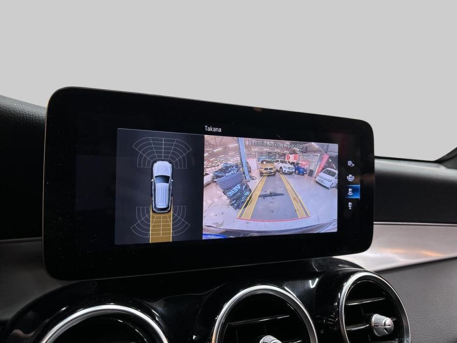 MERCEDES-BENZ GLC 2022