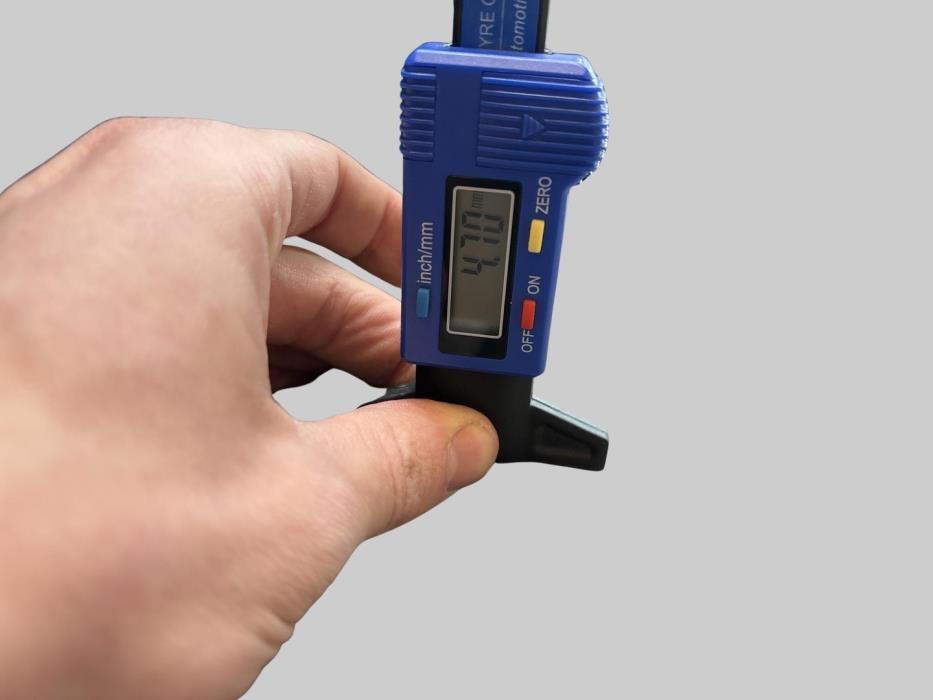 MERCEDES-BENZ GLC 2022