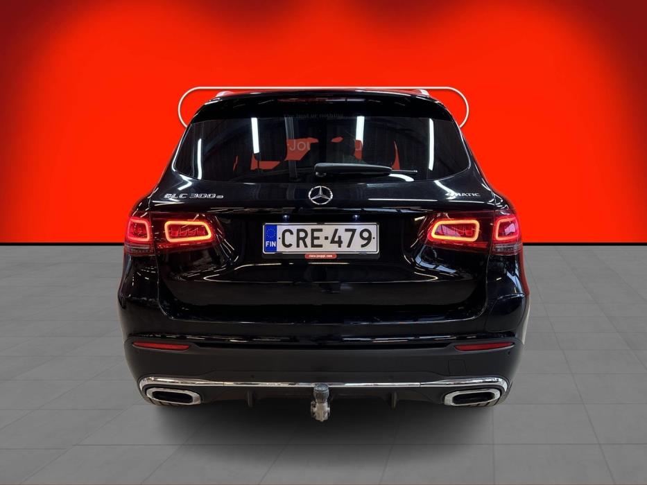 MERCEDES-BENZ GLC 2022