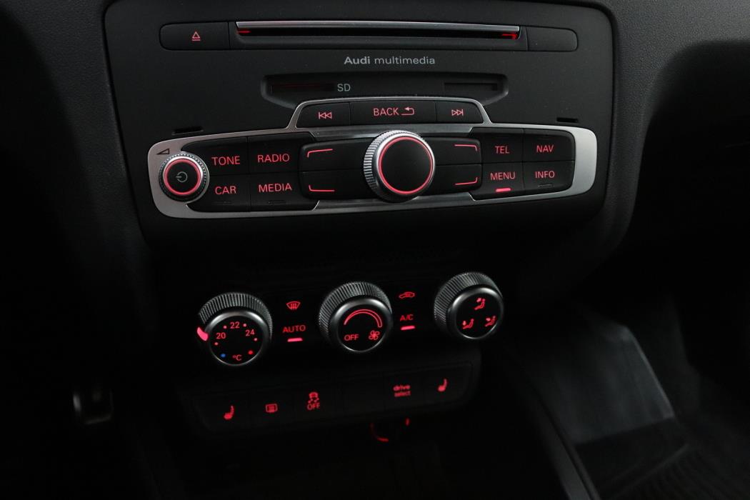 AUDI S1 2016