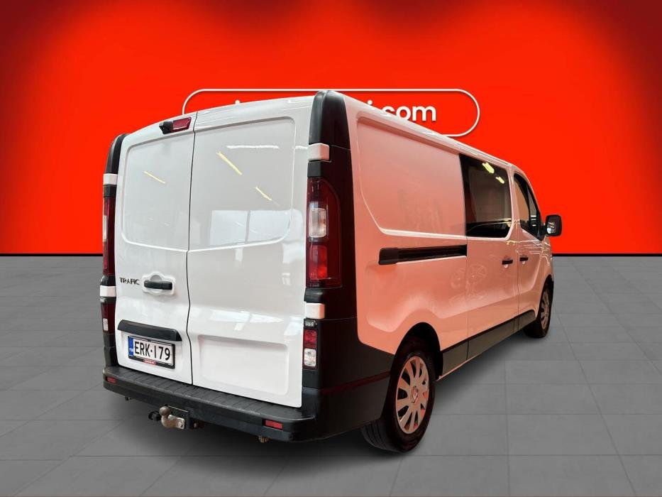 RENAULT TRAFIC 2020