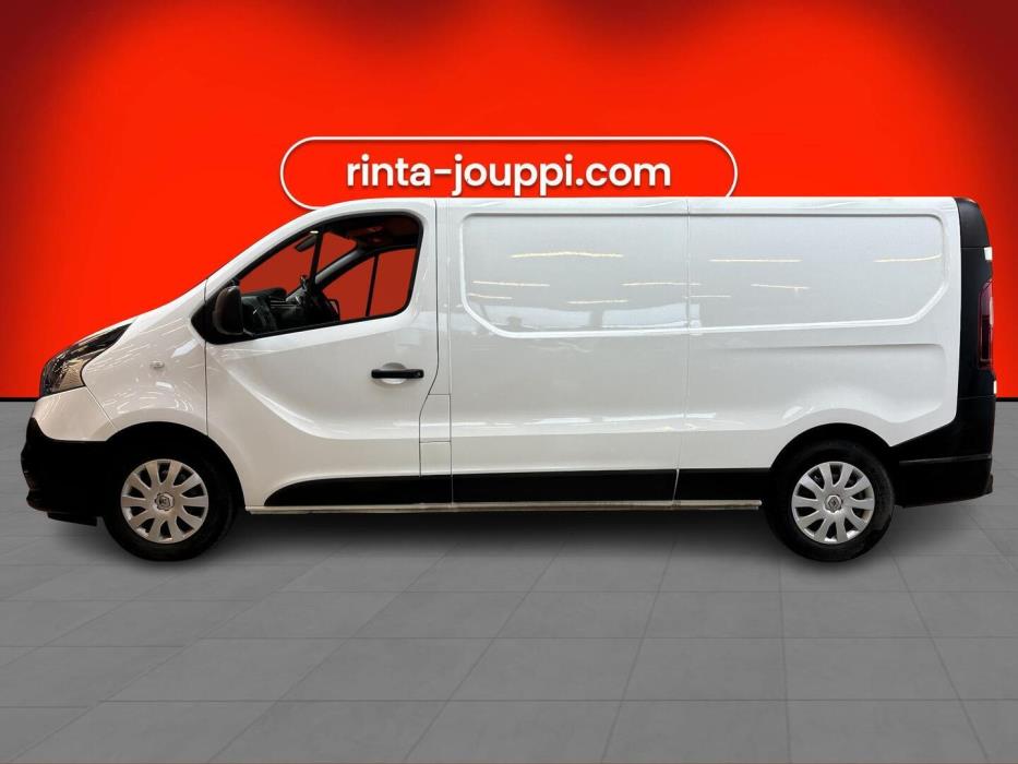 RENAULT TRAFIC 2020