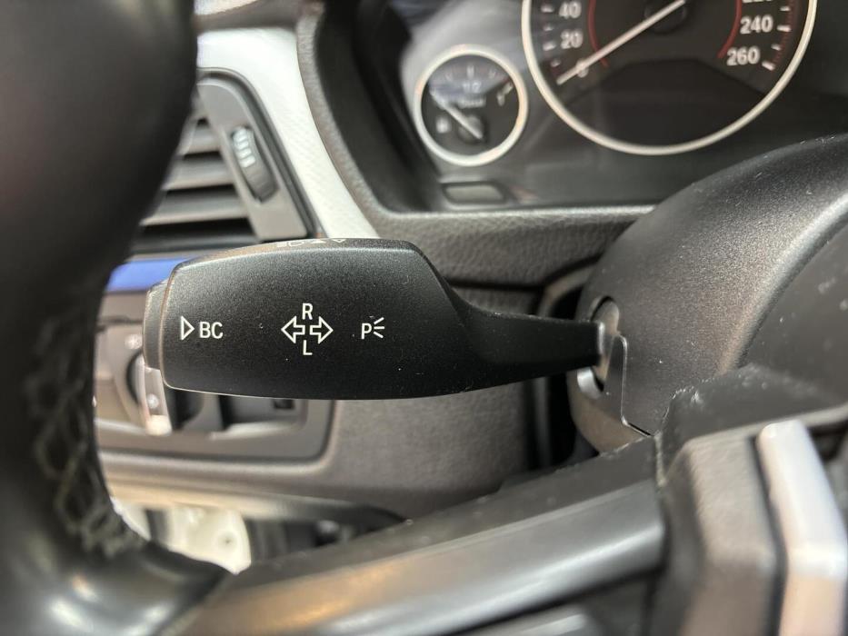 BMW 320 Gran Turismo 2015