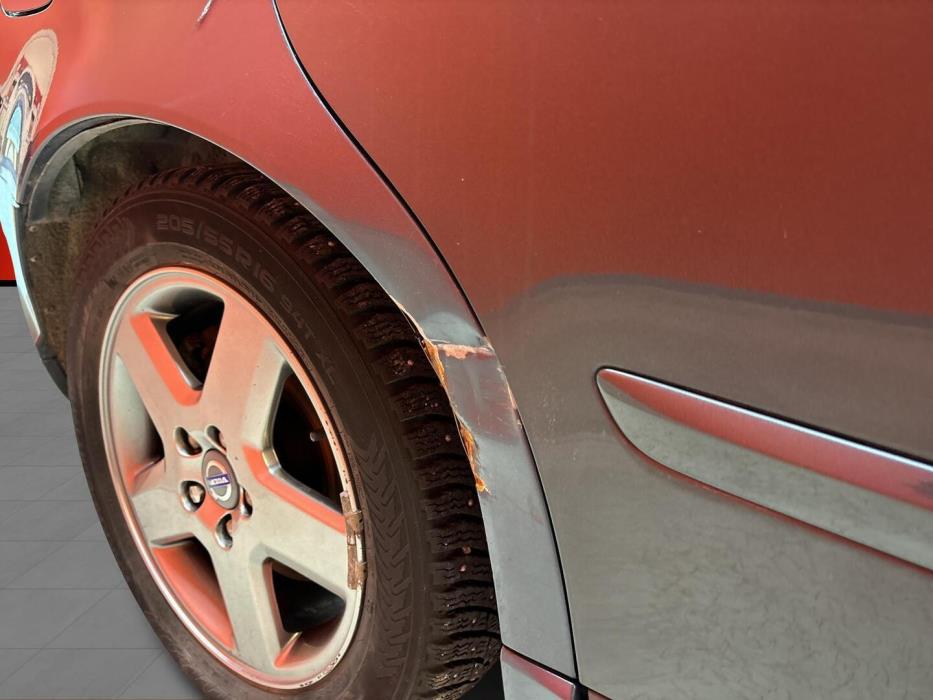 VOLVO V50 2011