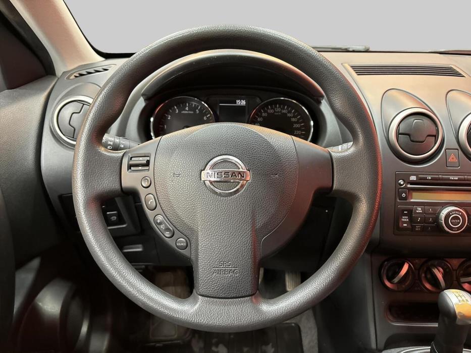 NISSAN Qashqai 2011