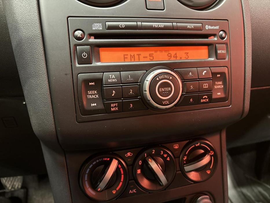 NISSAN Qashqai 2011