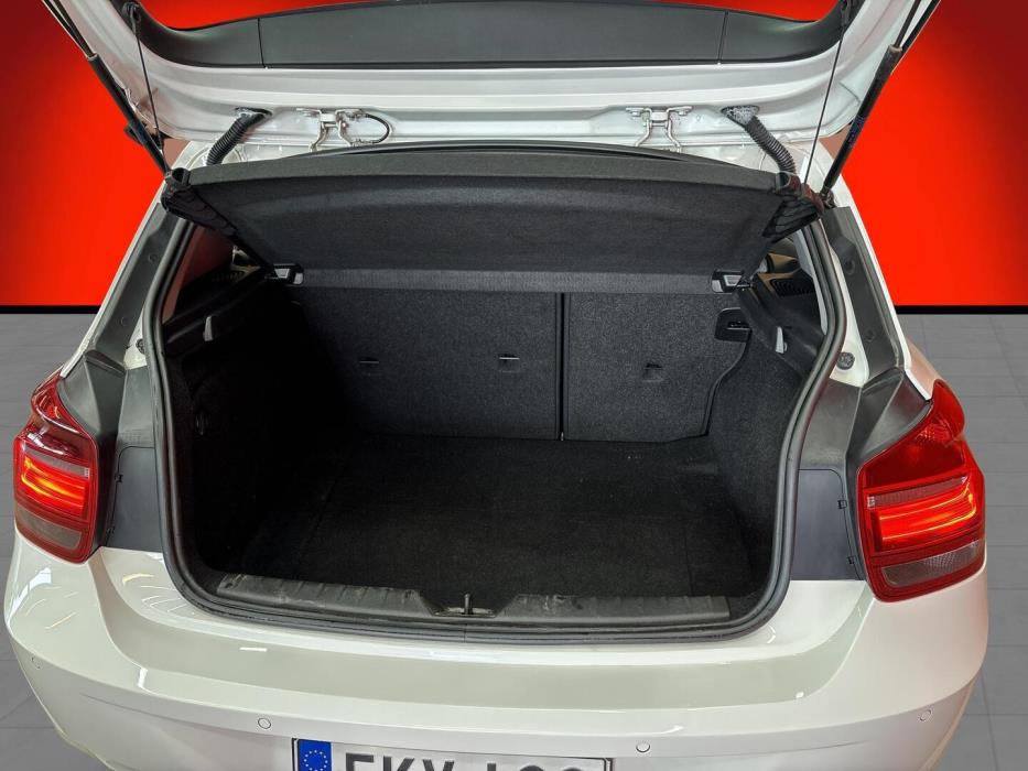 BMW 114 2012