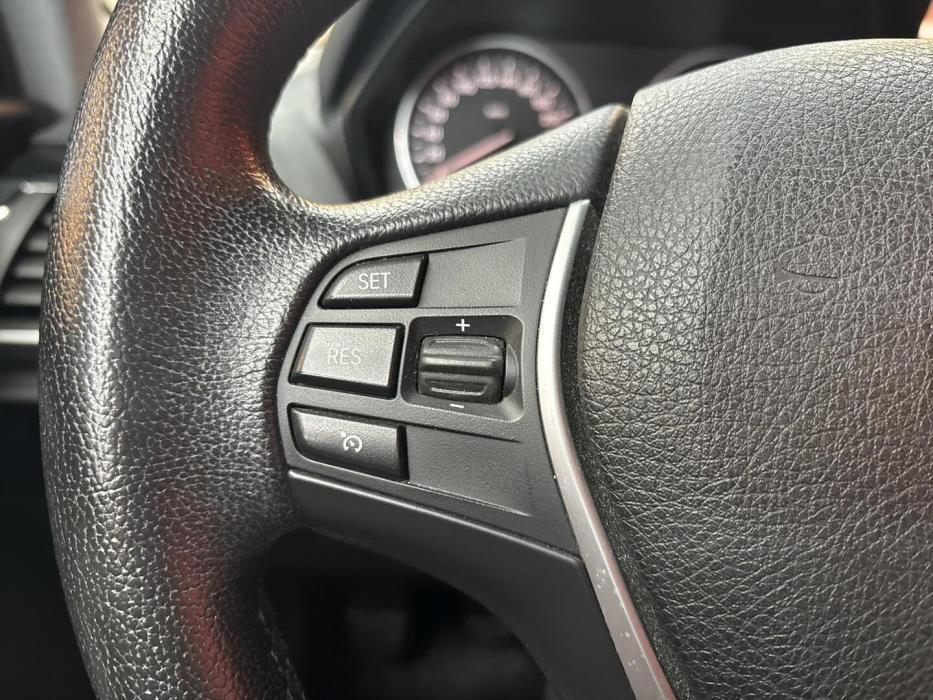 BMW 114 2012