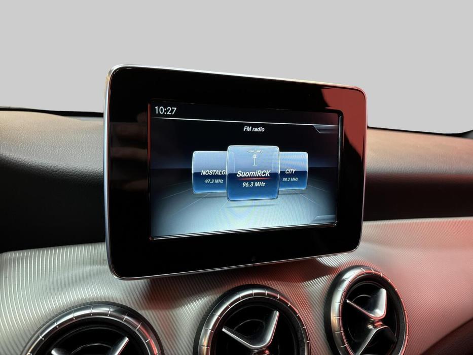 MERCEDES-BENZ CLA 2016