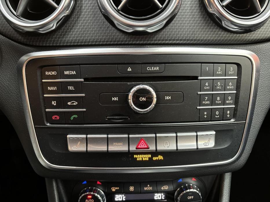 MERCEDES-BENZ GLA 2019