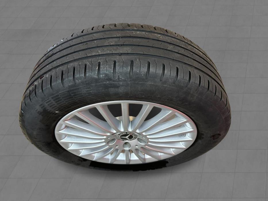 MERCEDES-BENZ GLA 2019