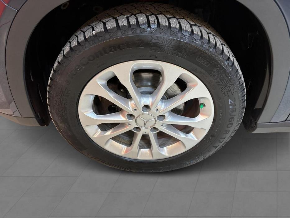 MERCEDES-BENZ GLA 2019