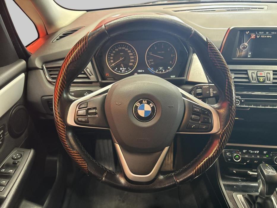 BMW 220 2016