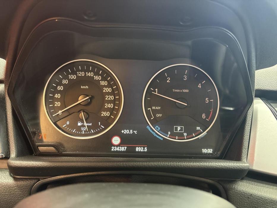 BMW 220 2016
