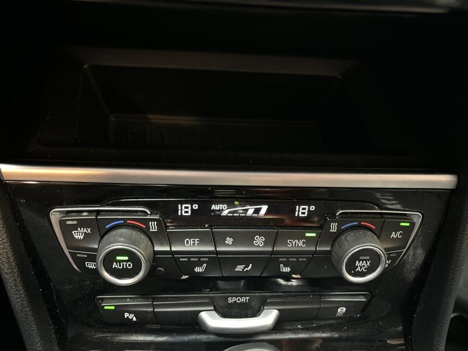 BMW 220 2016