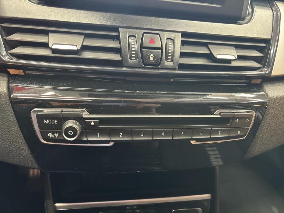 BMW 220 2016