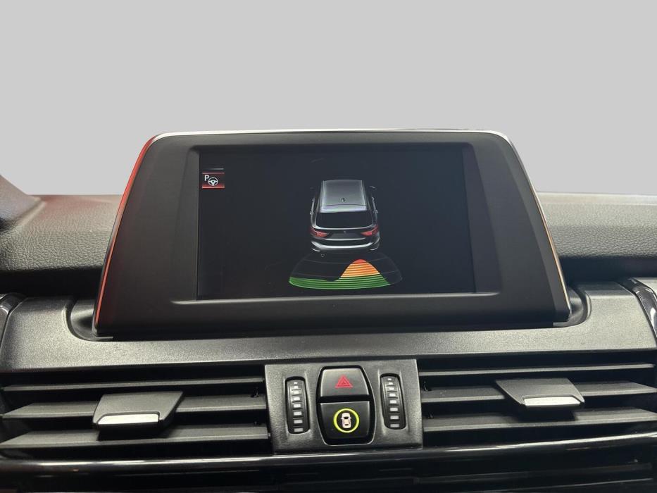 BMW 220 2016