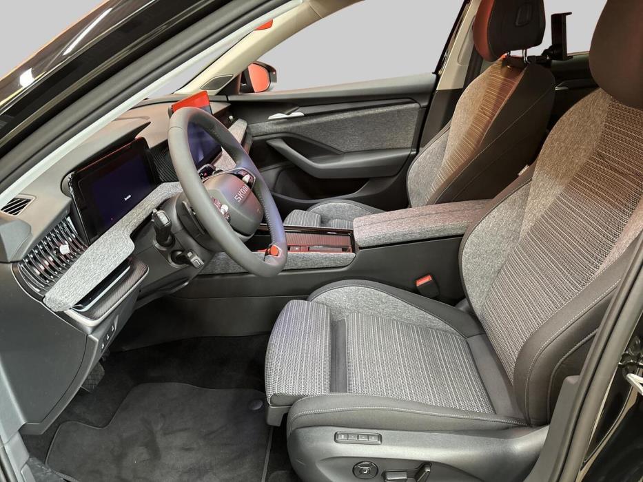 SKODA SUPERB 2026