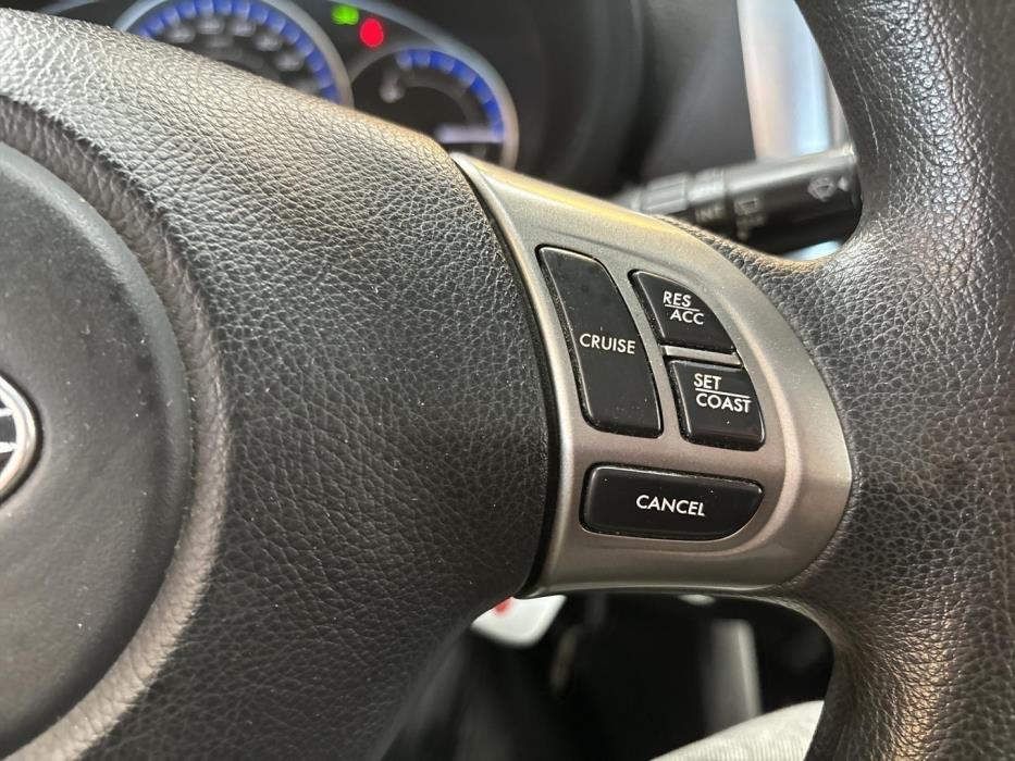 SUBARU FORESTER 2011