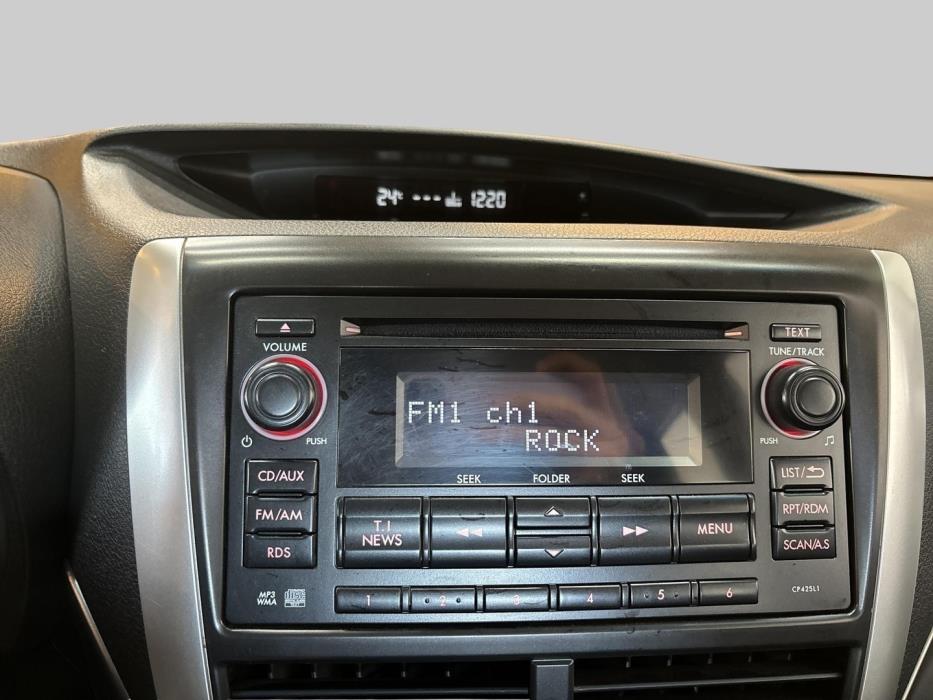 SUBARU FORESTER 2011