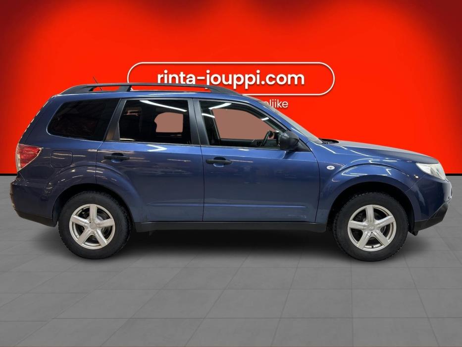 SUBARU FORESTER 2011