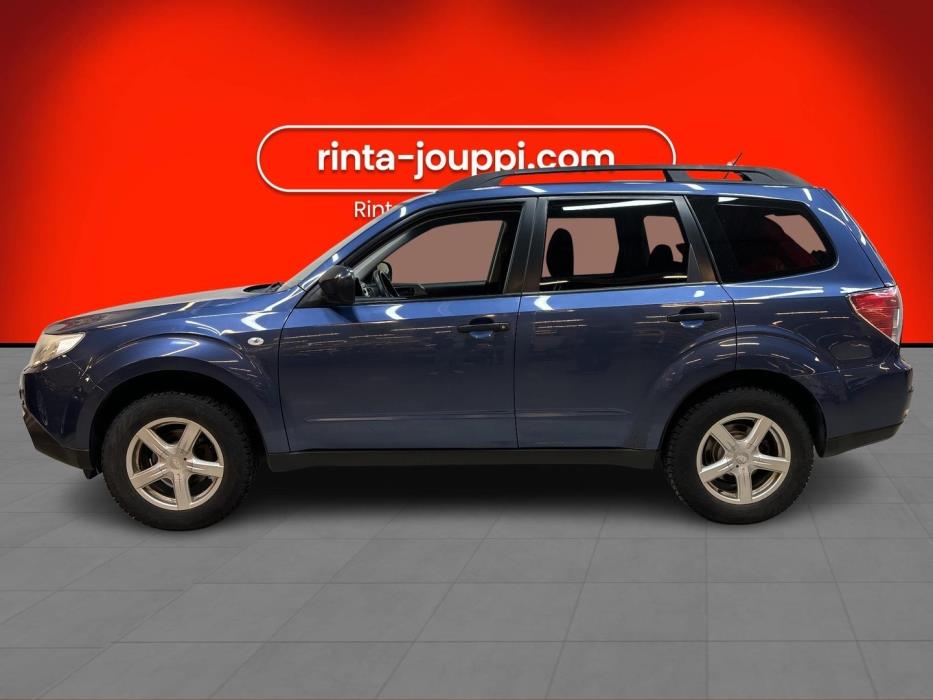SUBARU FORESTER 2011