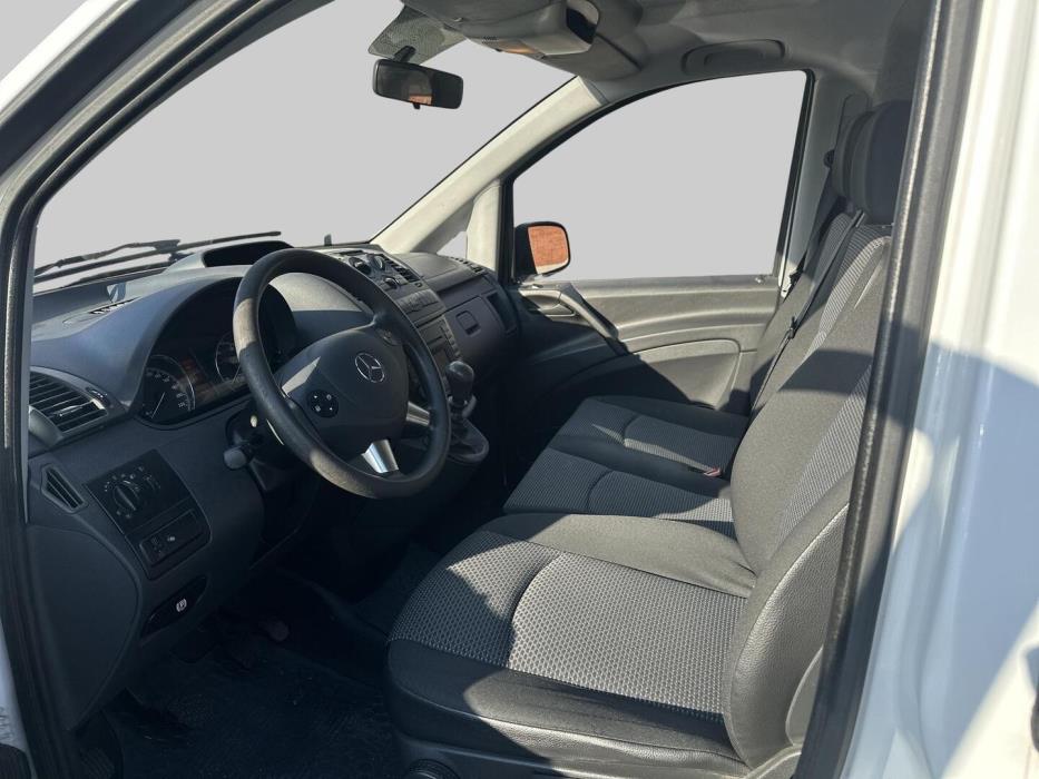 MERCEDES-BENZ Vito 2013