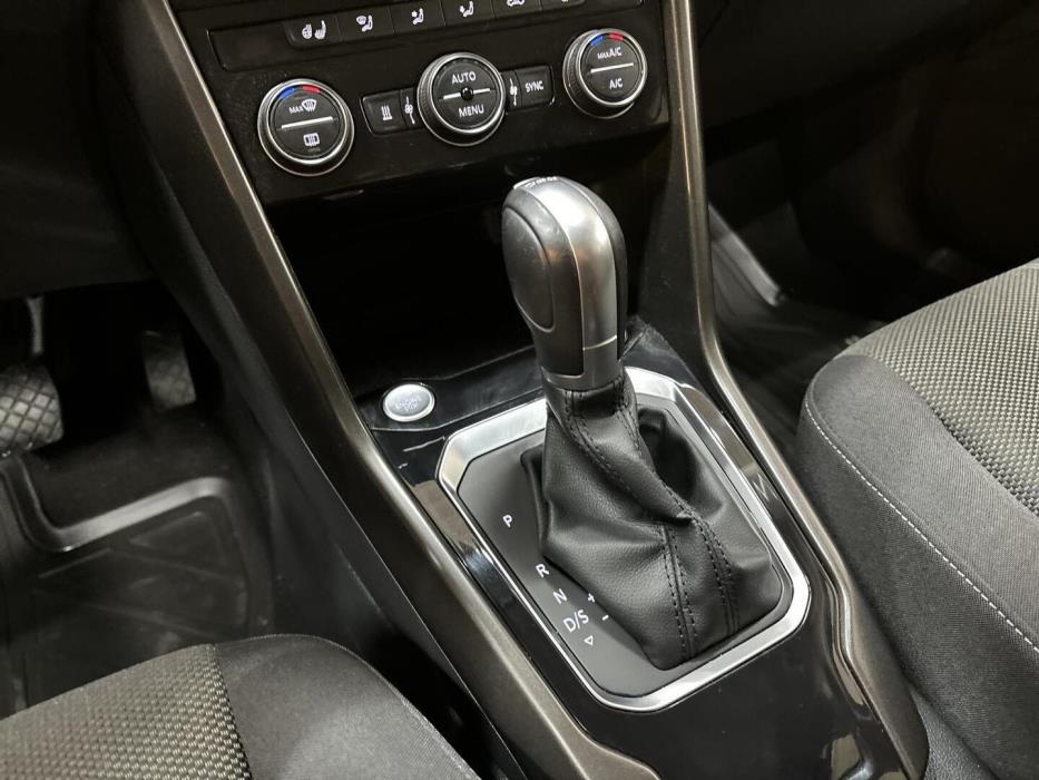 VOLKSWAGEN T-Roc 2020