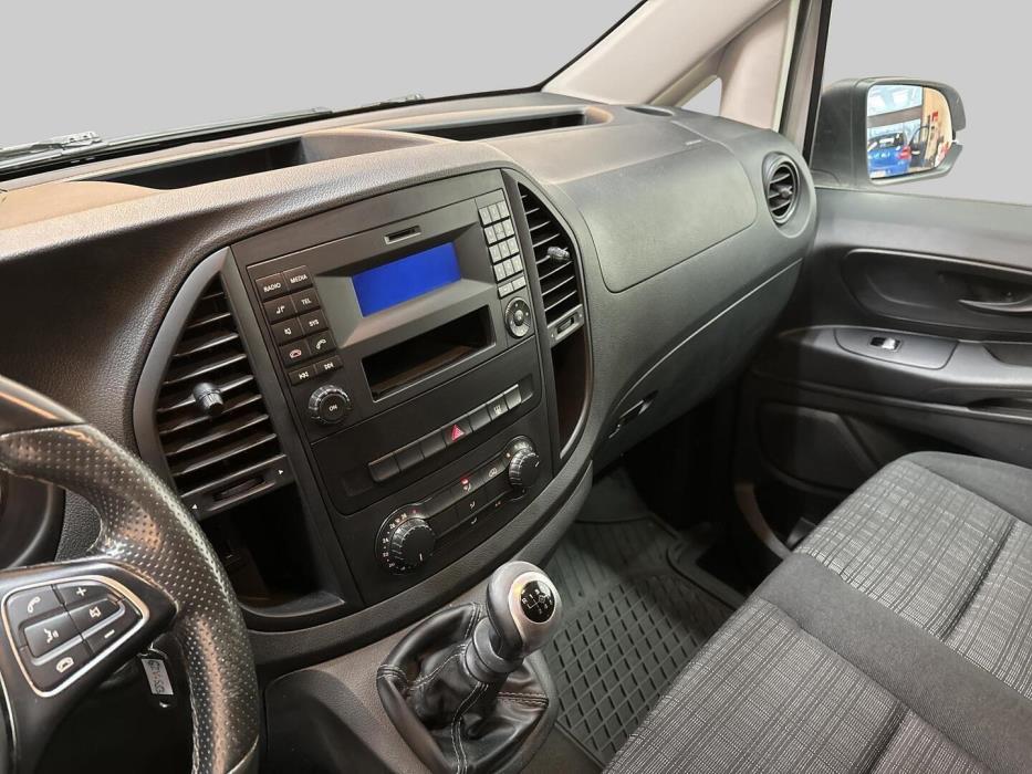 MERCEDES-BENZ Vito 2015