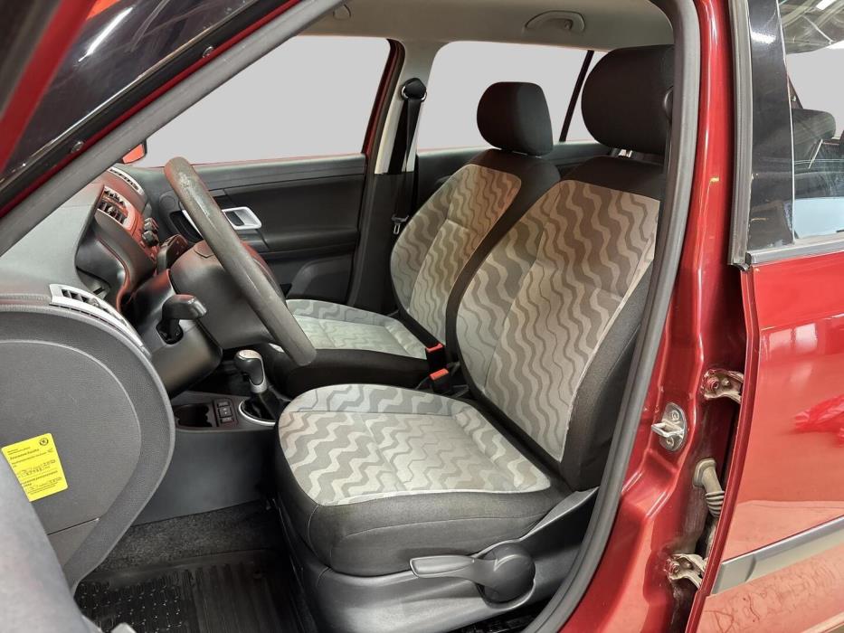 SKODA FABIA 2008