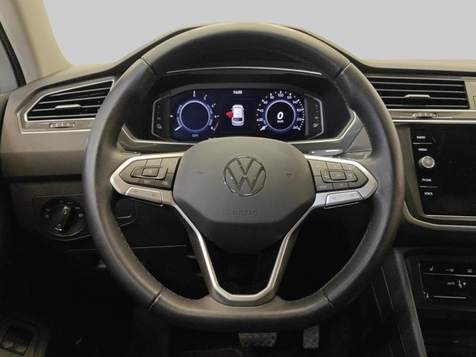 VOLKSWAGEN Tiguan 2021