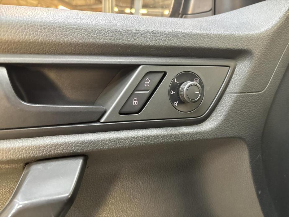 VOLKSWAGEN Caddy 2017