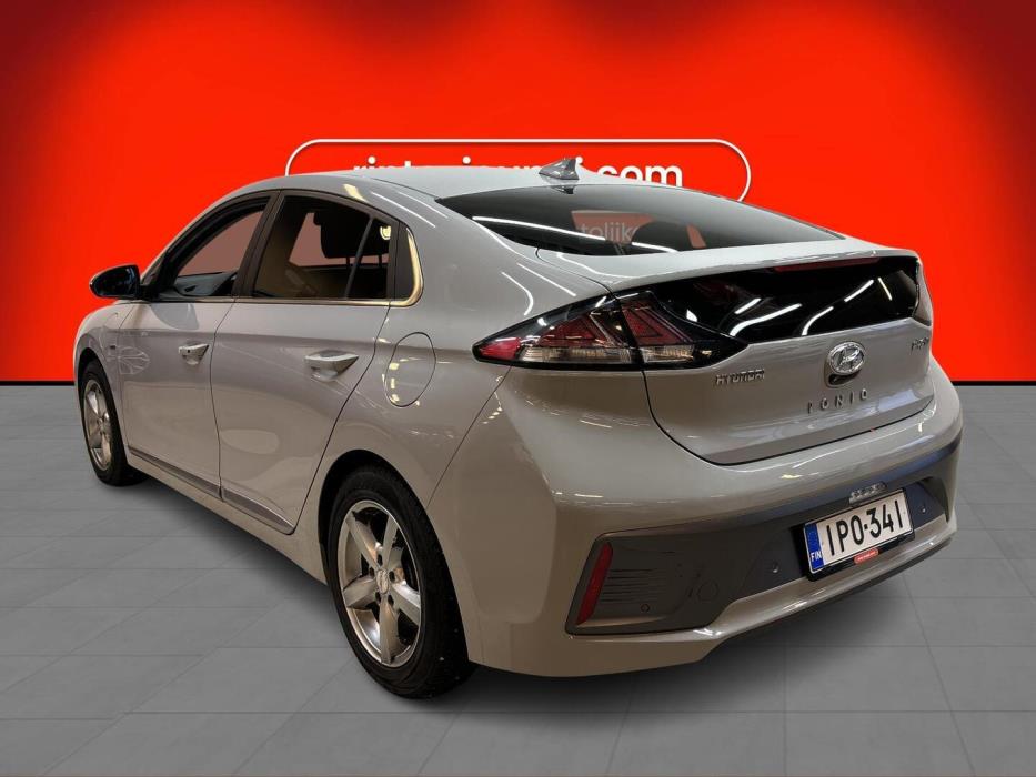 HYUNDAI IONIQ PLUG-IN 2020