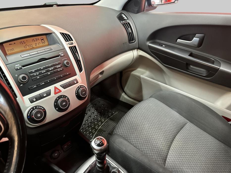 KIA cee'd 2008