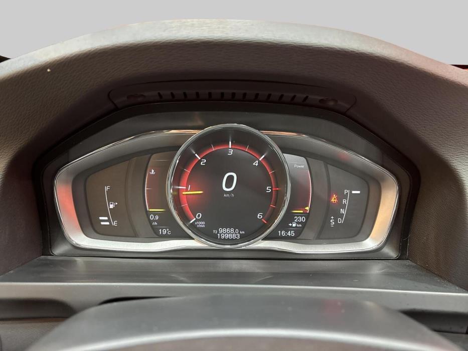 VOLVO V60 Cross Country 2017
