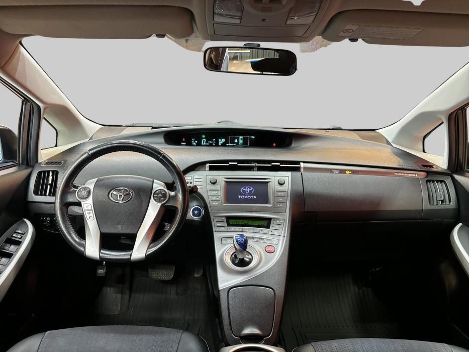 TOYOTA Prius PHEV 2012