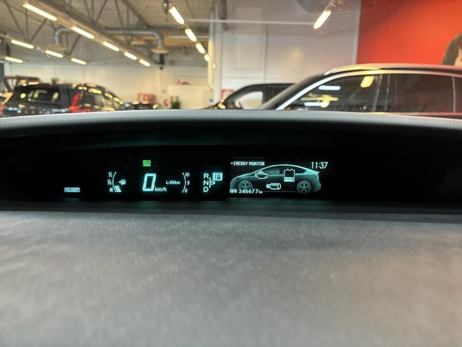 TOYOTA Prius PHEV 2012