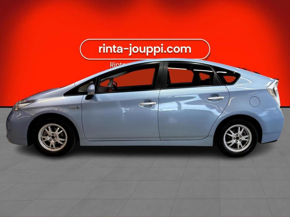 TOYOTA Prius PHEV 2012