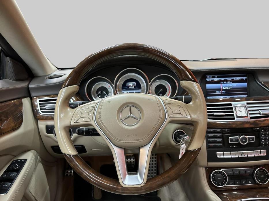 MERCEDES-BENZ CLS 2013